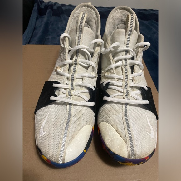 Nike PG 2 NCAA Size 13 - Picture 4 of 9